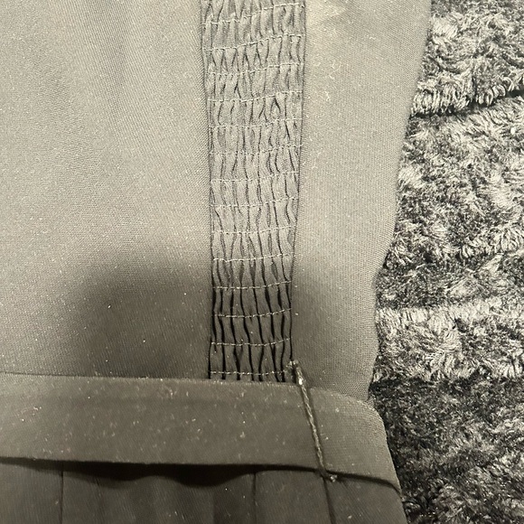 BLAIR BELTED ROMPER ( only worn once - Picture 7 of 8